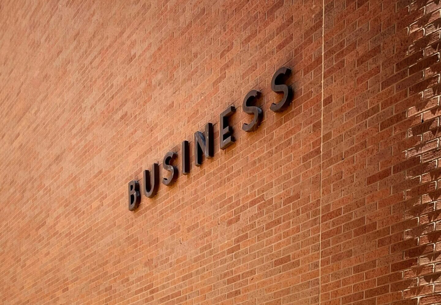 Exploring the Legacy of Jerry Jones A Visionary in Sports Management